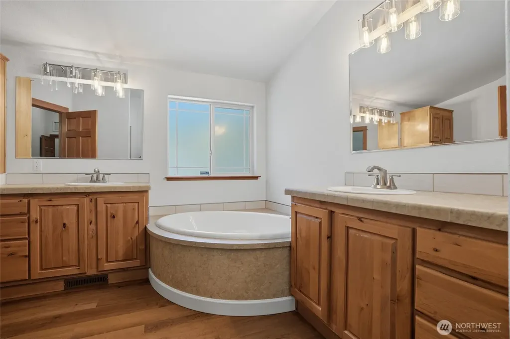 16618 40th Street Ct NW Lakebay WA 98349