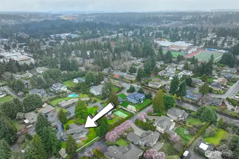243 140th Avenue NE Bellevue WA 98005