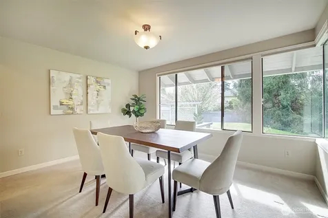 243 140th Avenue NE Bellevue WA 98005