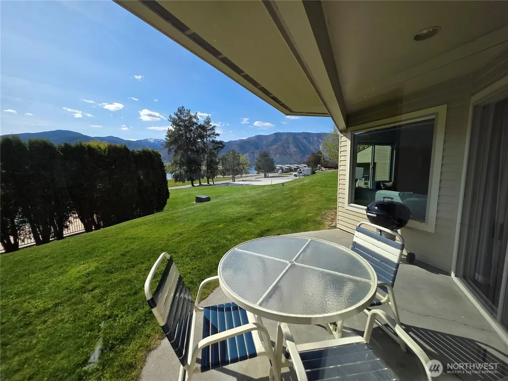 1 Lodge 606-q Manson WA 98831