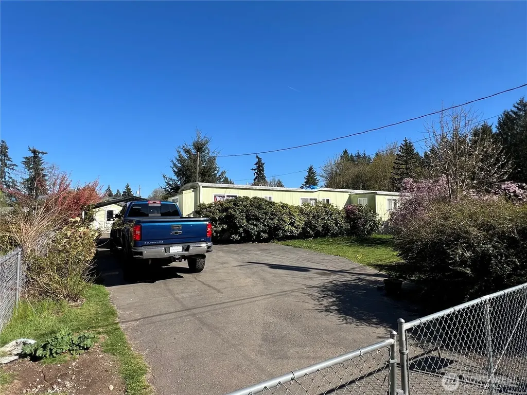 25509 33rd Avenue Ct E Spanaway WA 98387