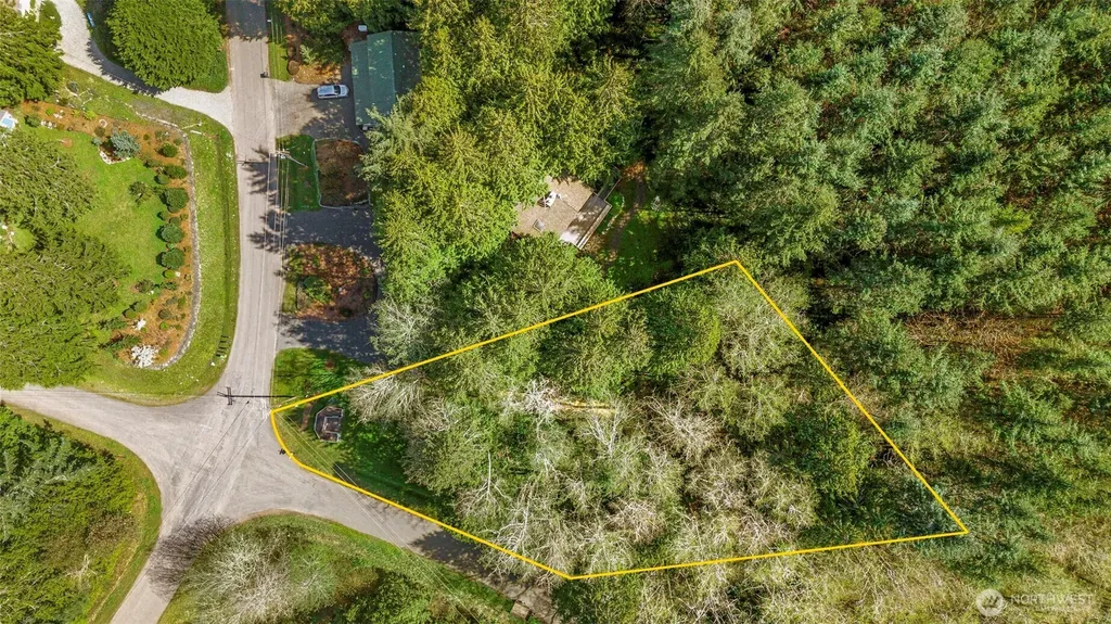 37060 Madrona Boulevard NE Hansville WA 98340