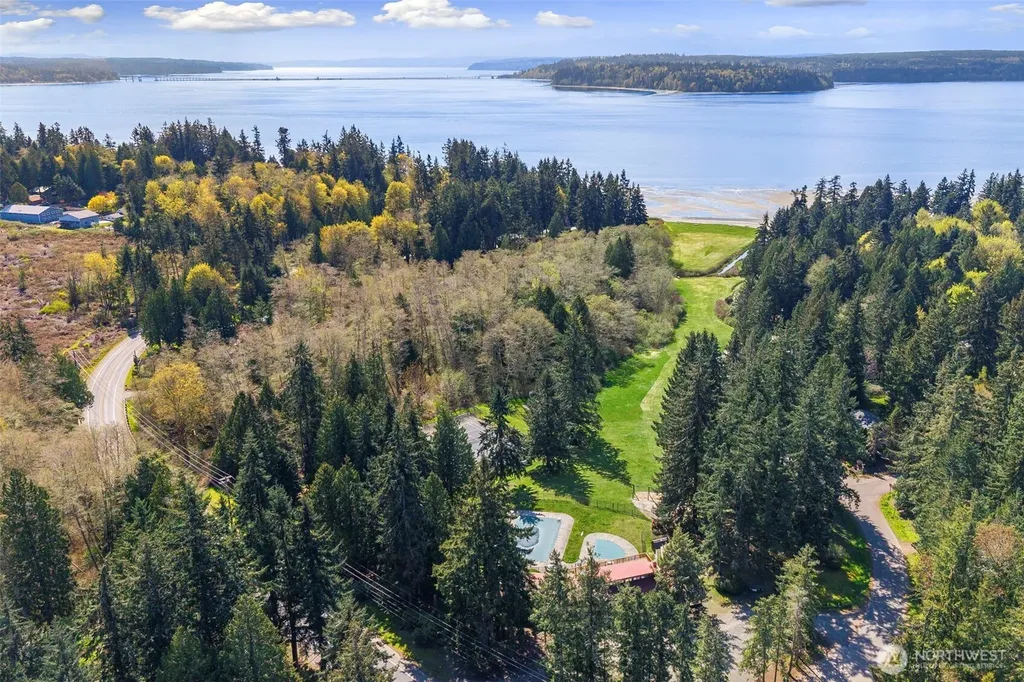 37060 Madrona Boulevard NE Hansville WA 98340