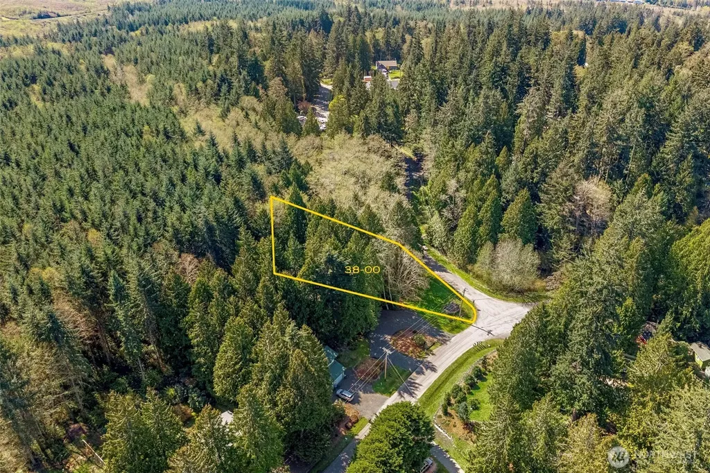 37060 Madrona Boulevard NE Hansville WA 98340