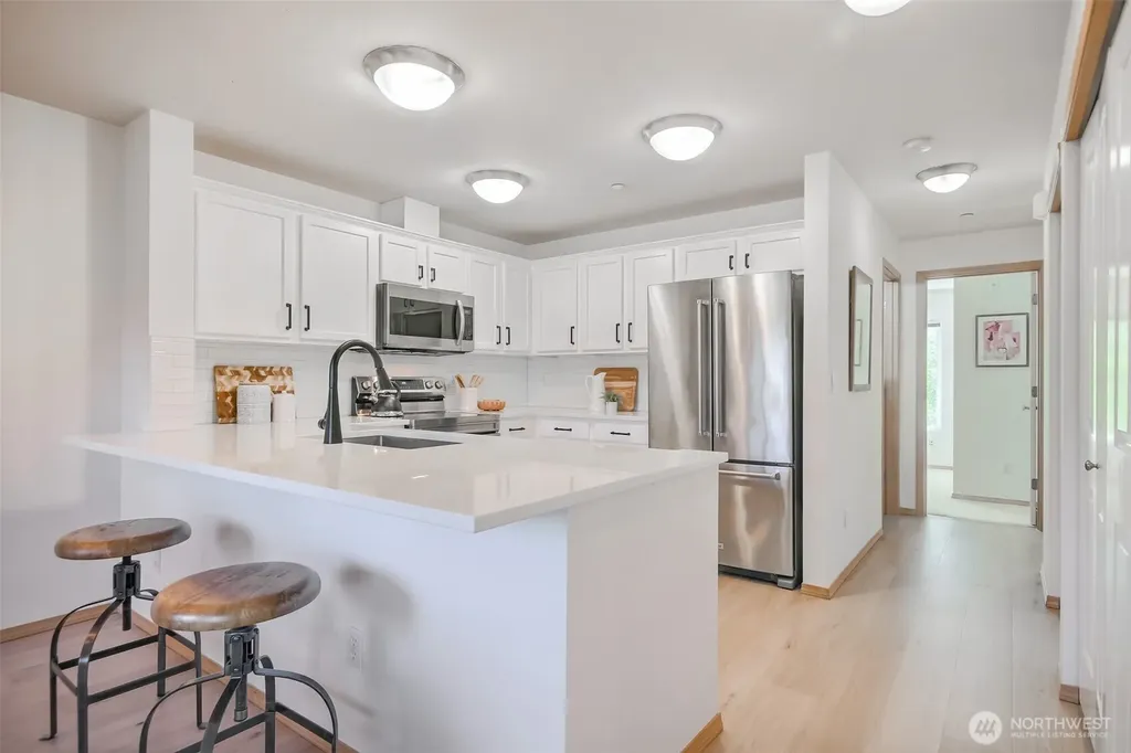 1957 23rd Place NE Issaquah WA 98027