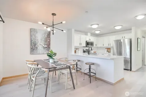 1957 23rd Place NE Issaquah WA 98027
