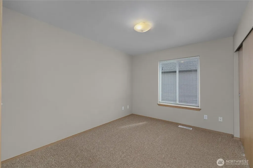8014 Bedford Lane SE Tumwater WA 98501