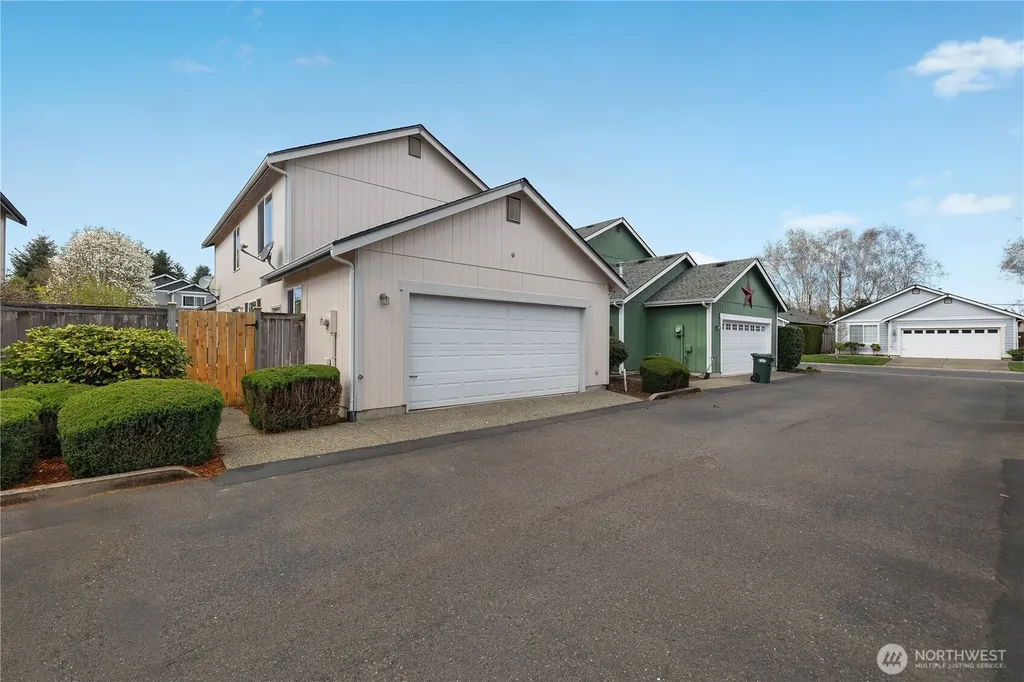 8014 Bedford Lane SE Tumwater WA 98501