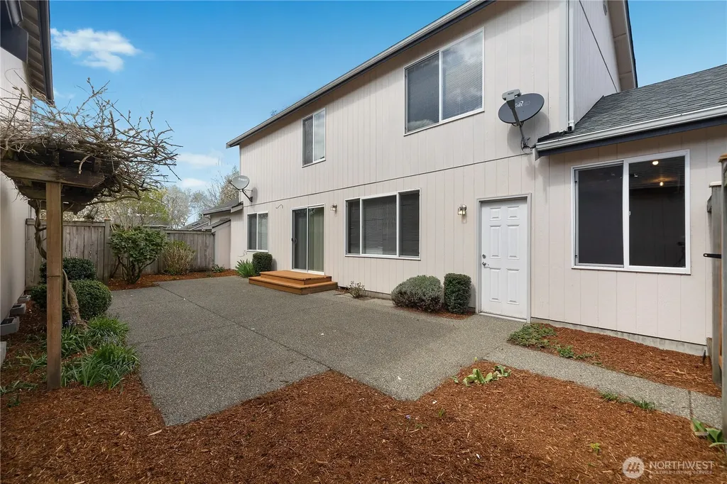 8014 Bedford Lane SE Tumwater WA 98501