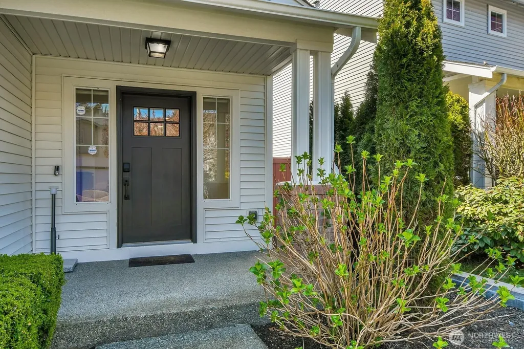 131 Glennwood Renton WA 98056