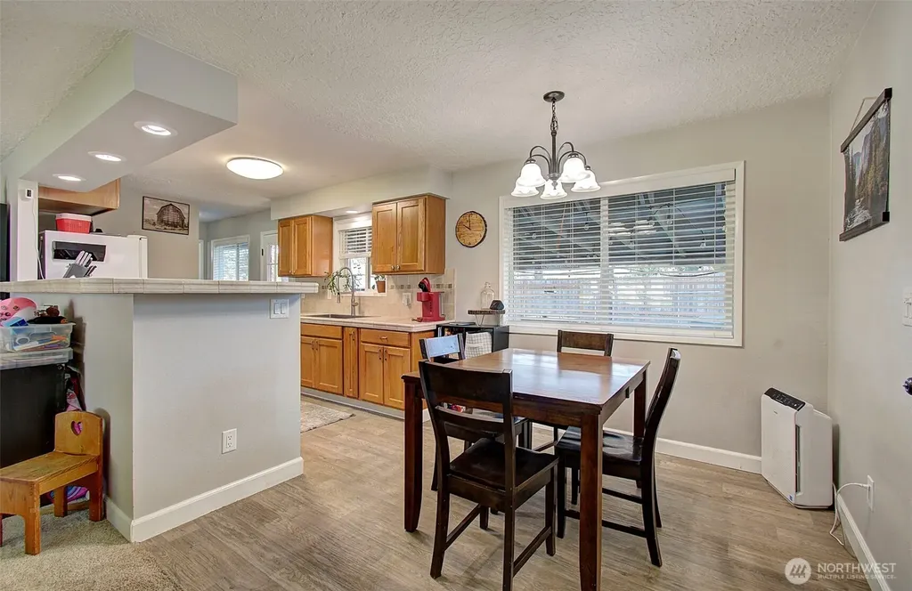 9808 NE 114th Avenue Vancouver WA 98662