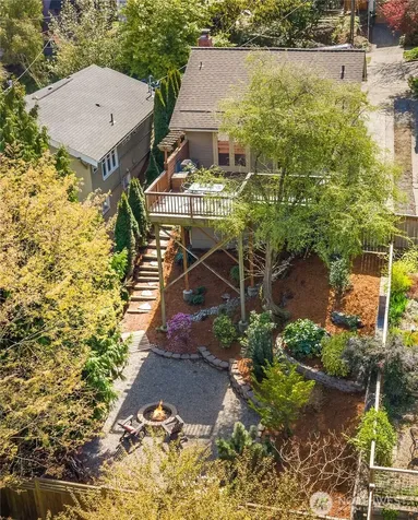 324 NE 54th Street Seattle WA 98105
