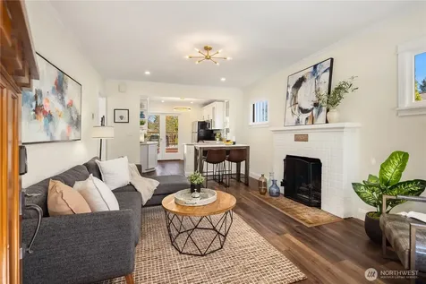 324 NE 54th Street Seattle WA 98105