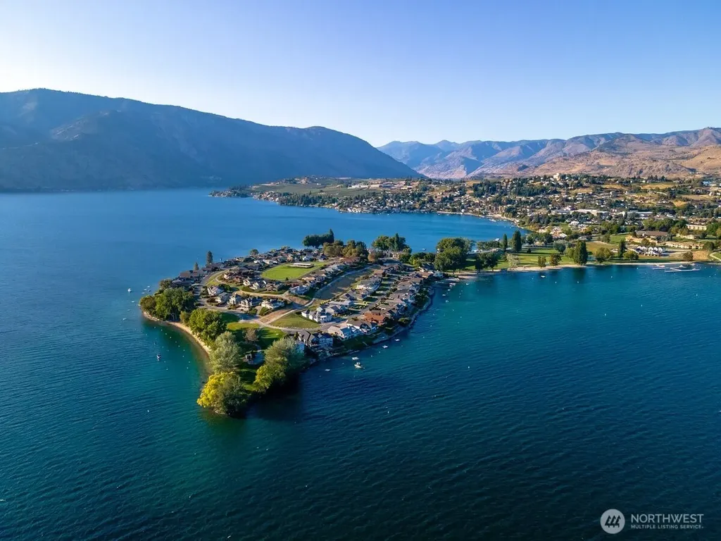 1 Lodge 614-q Manson WA 98831