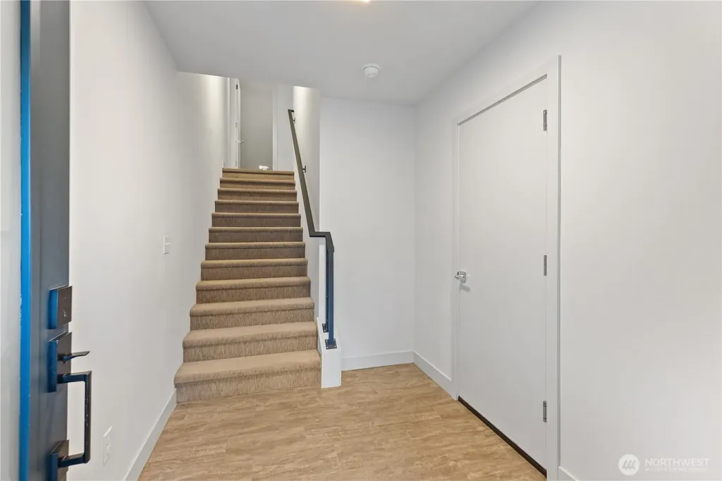 17905 35th Avenue SE Bothell WA 98012