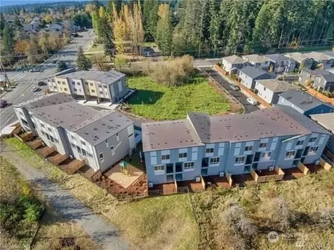 17905 35th Avenue SE Bothell WA 98012