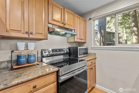 8020 146th Avenue NE Redmond WA 98052