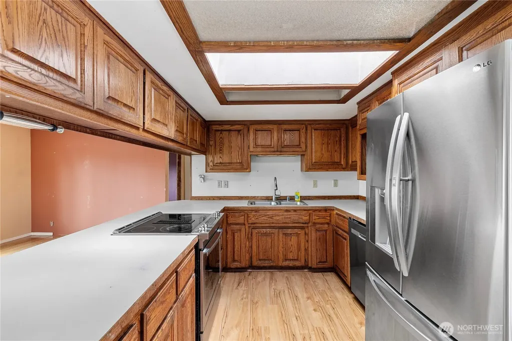 15 76th Street SW Everett WA 98203