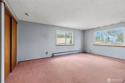 15 76th Street SW Everett WA 98203