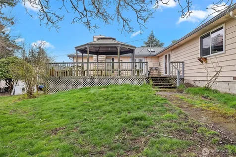 15 76th Street SW Everett WA 98203