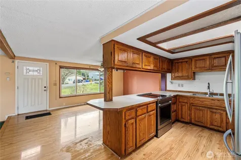 15 76th Street SW Everett WA 98203