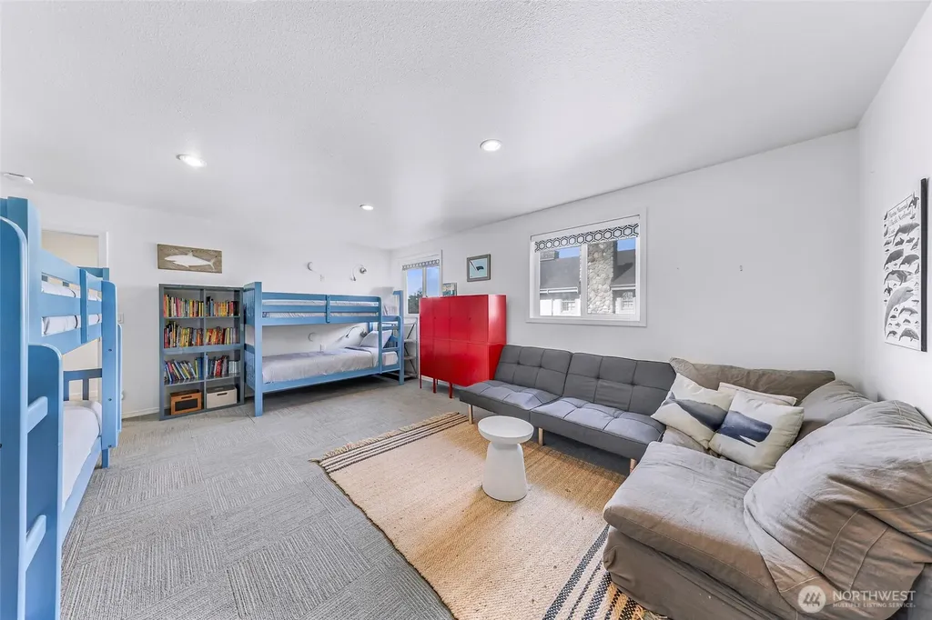 2402 Sunlight Beach Road Clinton WA 98236