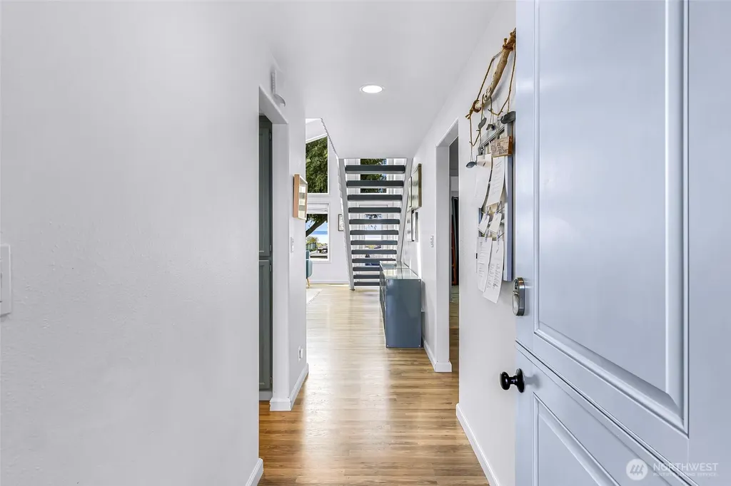 2402 Sunlight Beach Road Clinton WA 98236