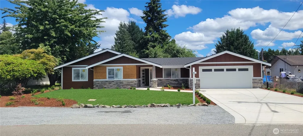 9211 61st Drive NE Marysville WA 98270