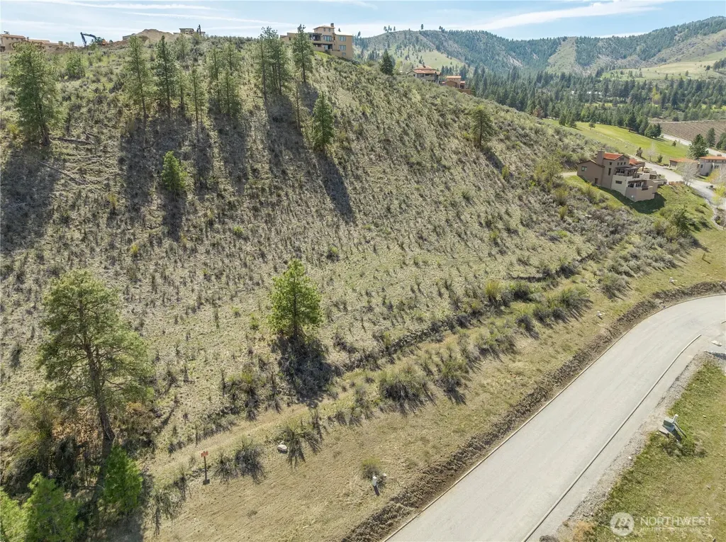221 Bandera Way Chelan WA 98816