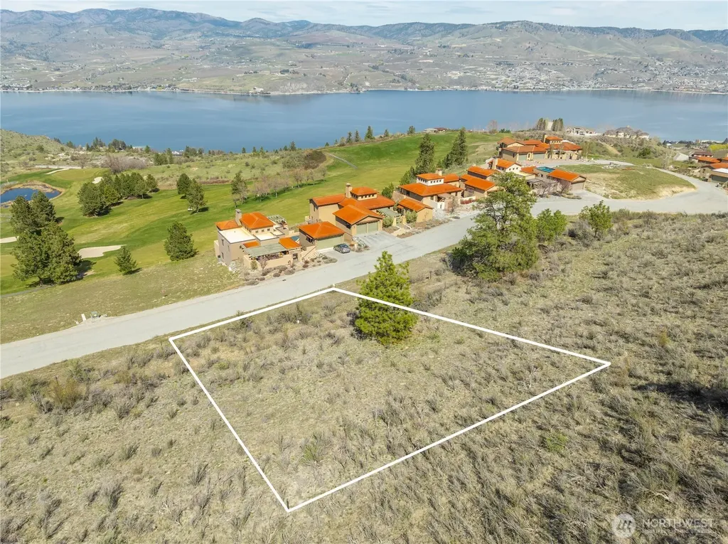 221 Bandera Way Chelan WA 98816