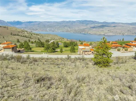 221 Bandera Way Chelan WA 98816