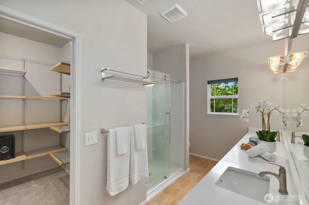 4493 248th Lane SE Sammamish WA 98029
