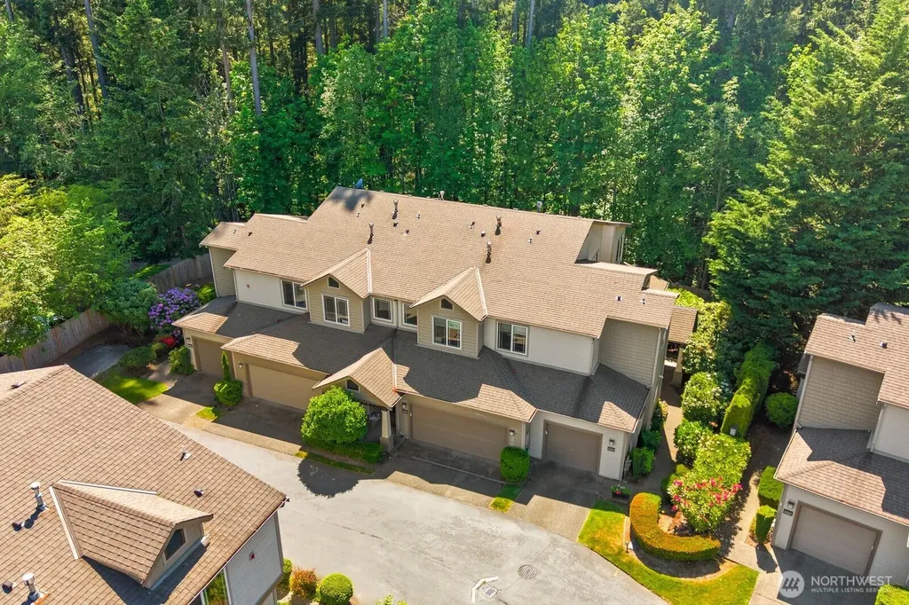 4493 248th Lane SE Sammamish WA 98029