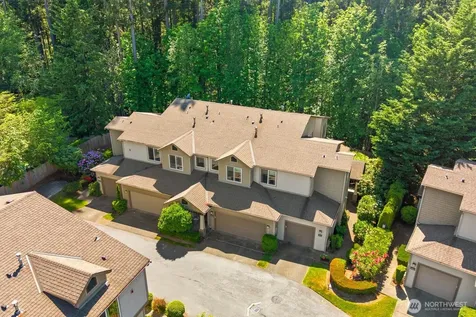 4493 248th Lane SE Sammamish WA 98029