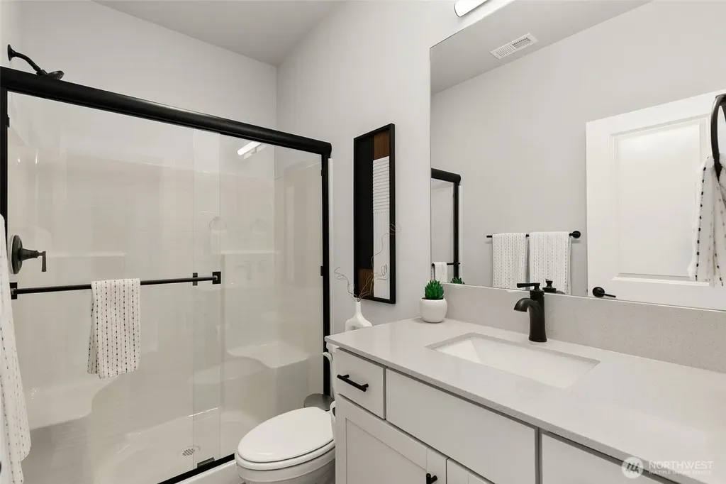 25623 124th Place SE Kent WA 98030