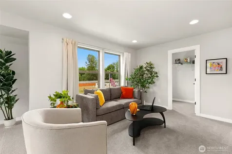 25623 124th Place SE Kent WA 98030