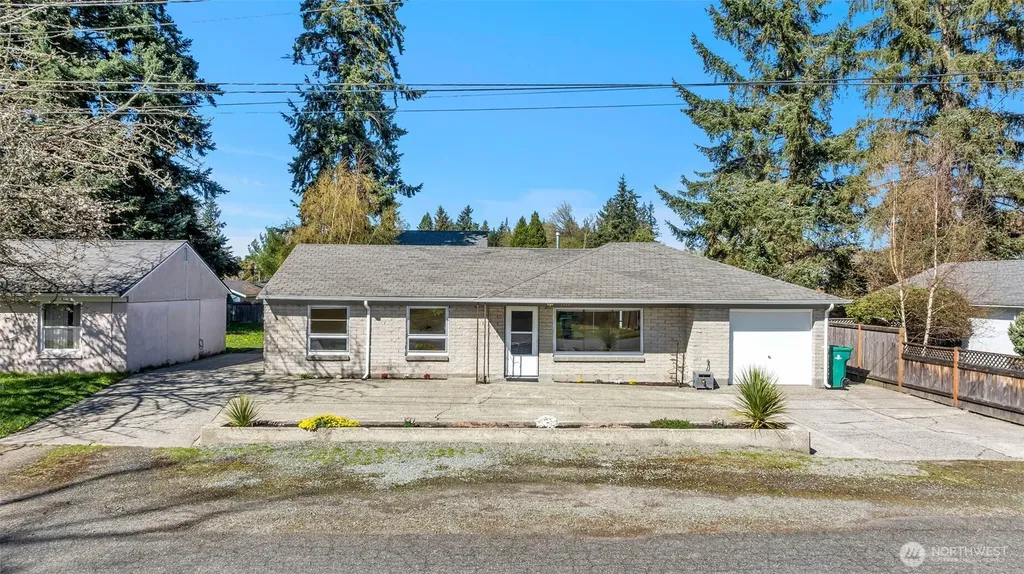 1314 N 188th Street Shoreline WA 98133