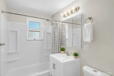 1314 N 188th Street Shoreline WA 98133