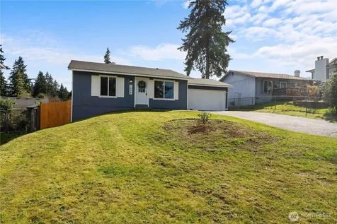 1956 E 65th Street Tacoma WA 98404