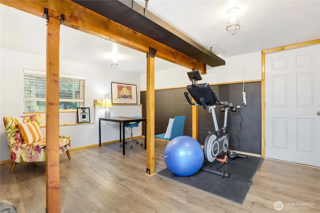 14142 97th Avenue NE Kirkland WA 98034