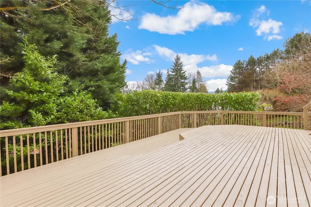 14142 97th Avenue NE Kirkland WA 98034