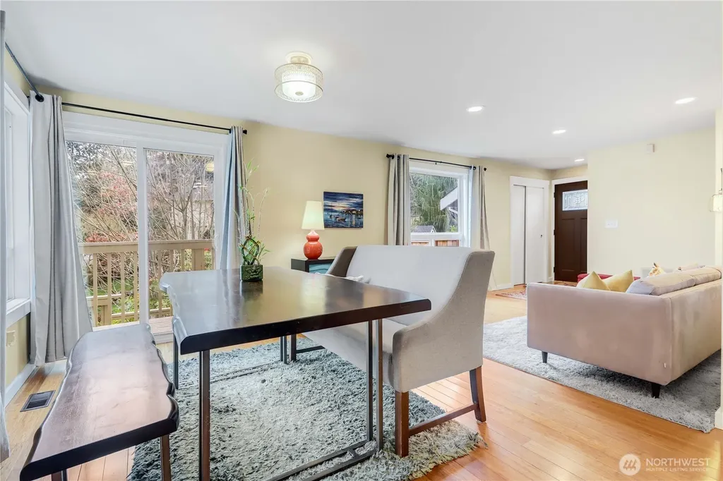 14142 97th Avenue NE Kirkland WA 98034