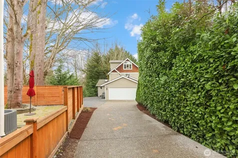 14142 97th Avenue NE Kirkland WA 98034
