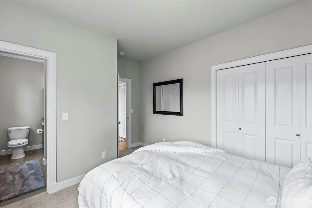 1644 211th Avenue SE Sammamish WA 98075