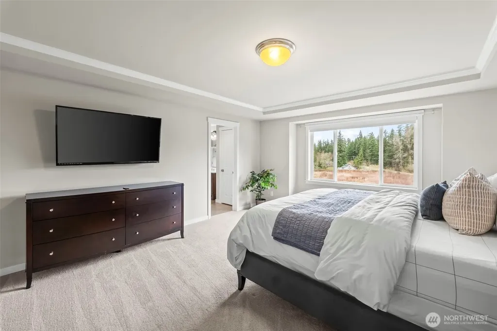 1644 211th Avenue SE Sammamish WA 98075