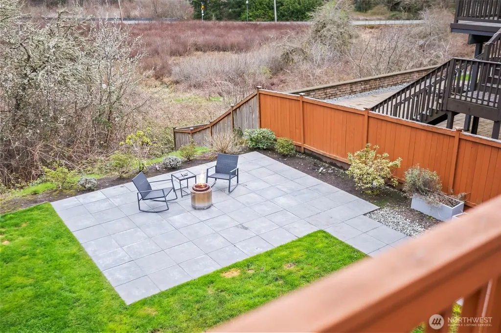 1644 211th Avenue SE Sammamish WA 98075