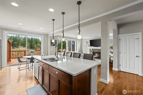 1644 211th Avenue SE Sammamish WA 98075