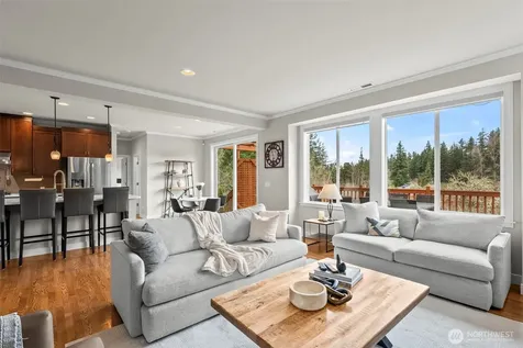 1644 211th Avenue SE Sammamish WA 98075