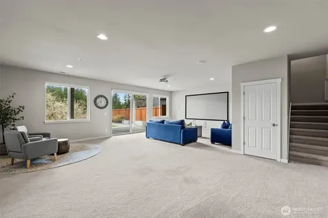 1644 211th Avenue SE Sammamish WA 98075