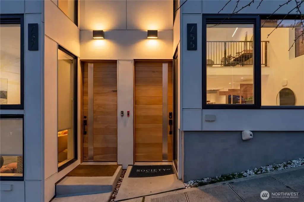 755 Hayes Street Seattle WA 98109